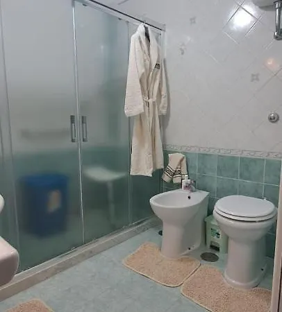 Mendozza House * Neapol